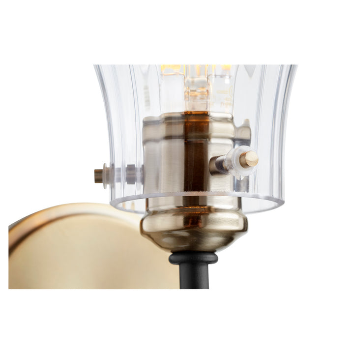 Quorum One Light Wall Mount