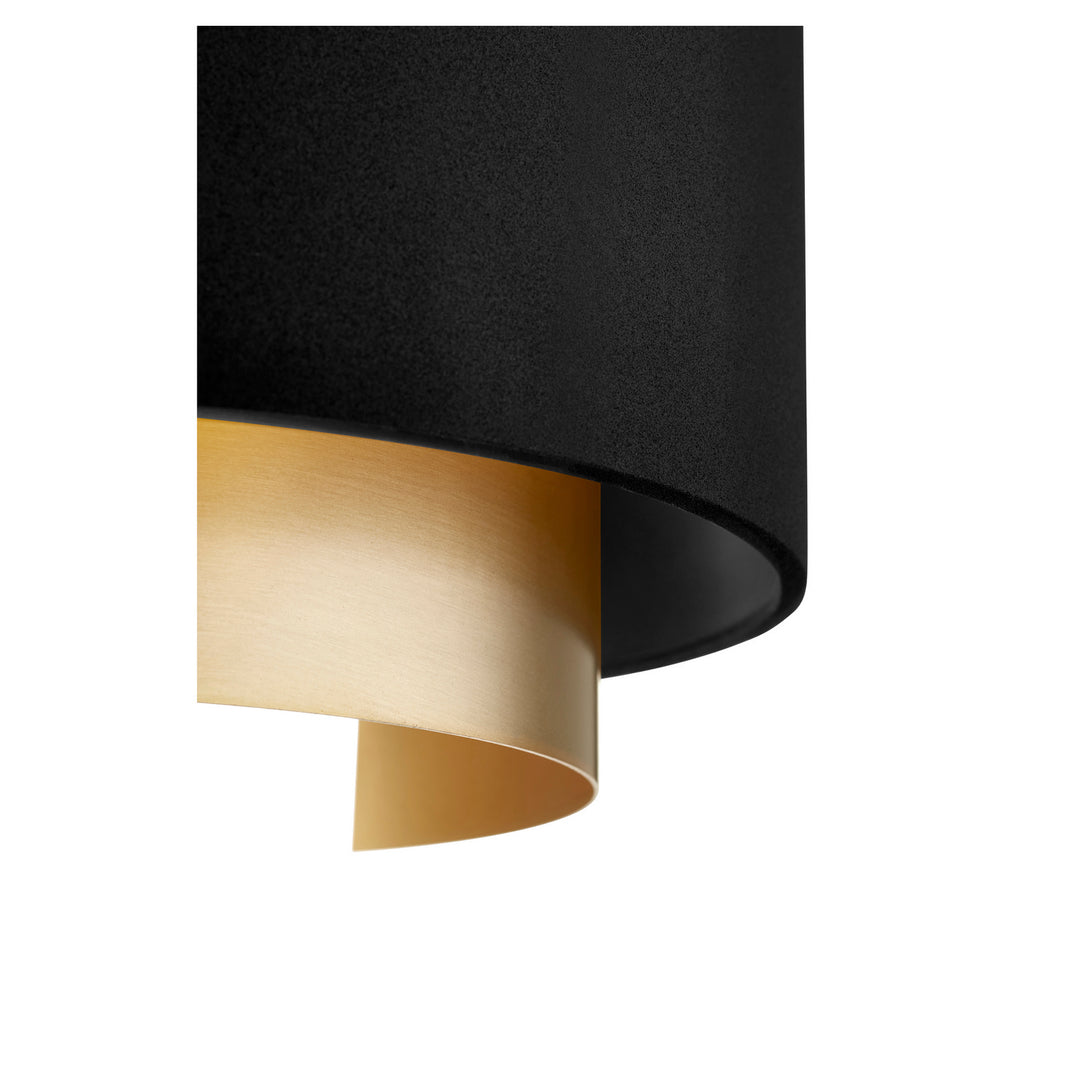 Quorum One Light Wall Sconce