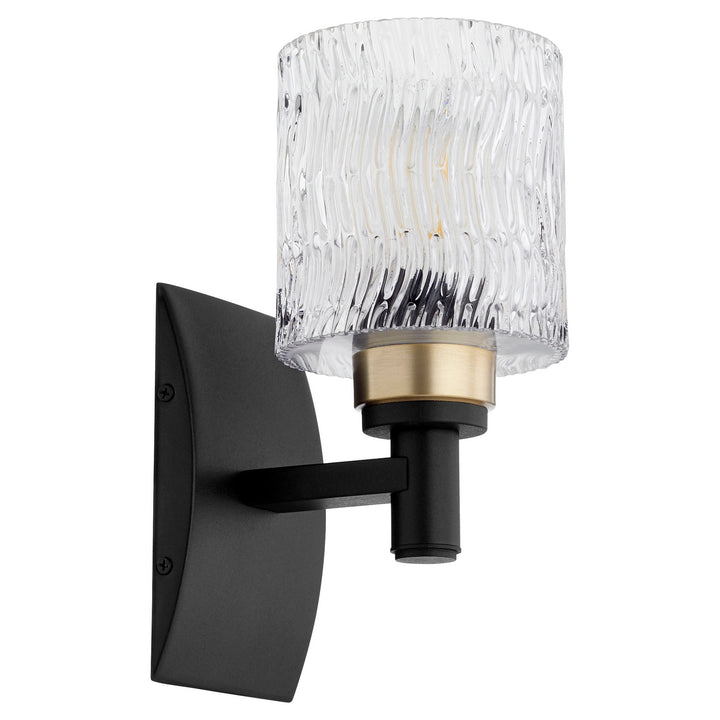 Quorum One Light Wall Mount