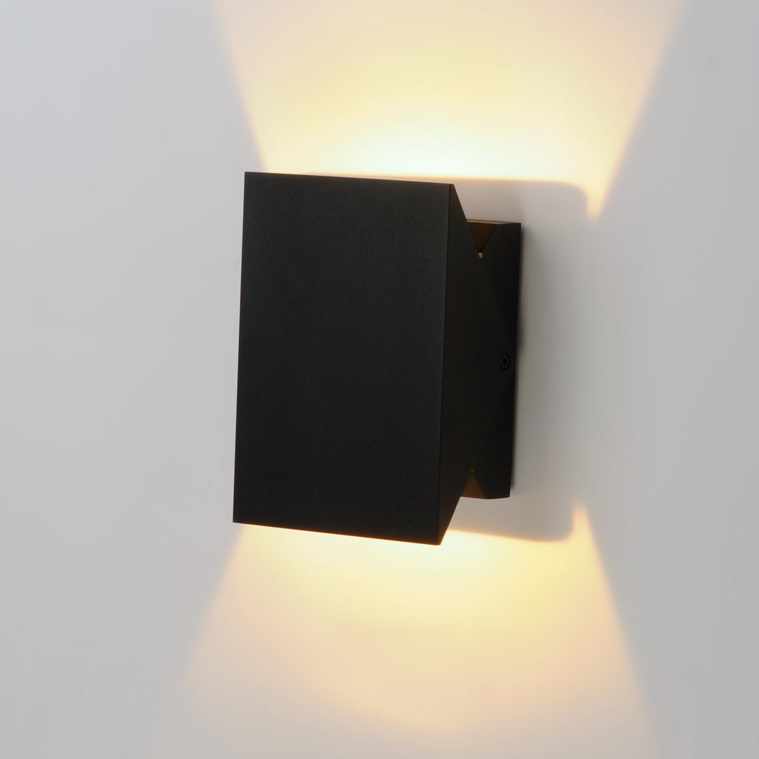 ET2 LED Outdoor Wall Sconce