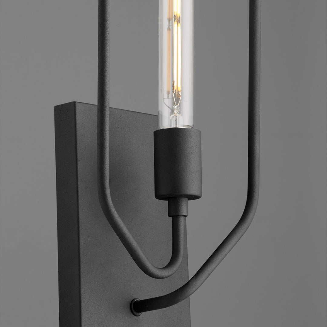 Quorum One Light Wall Mount