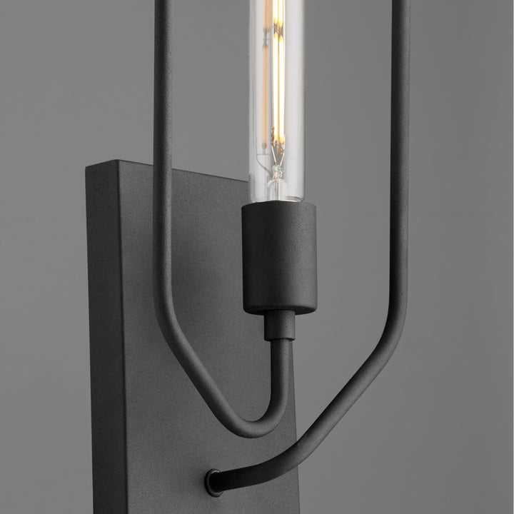 Quorum One Light Wall Mount