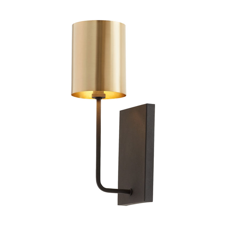 Quorum One Light Wall Mount