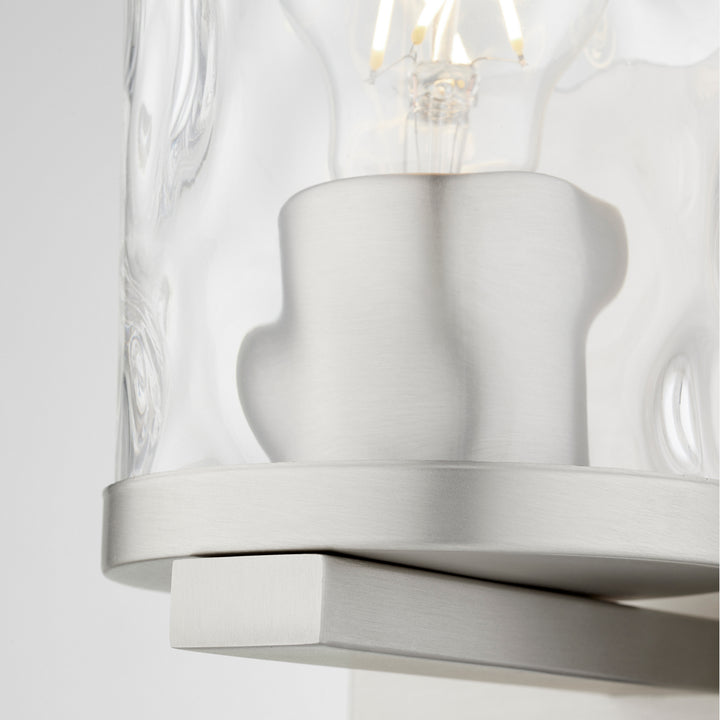 Quorum One Light Wall Mount