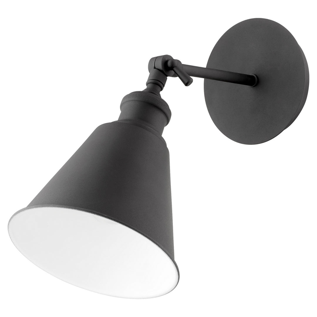 Quorum One Light Wall Mount