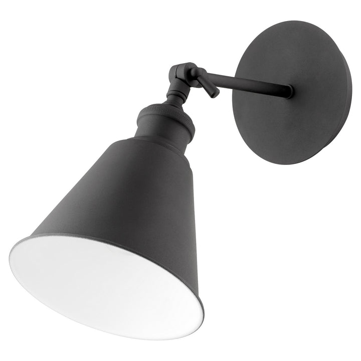 Quorum One Light Wall Mount