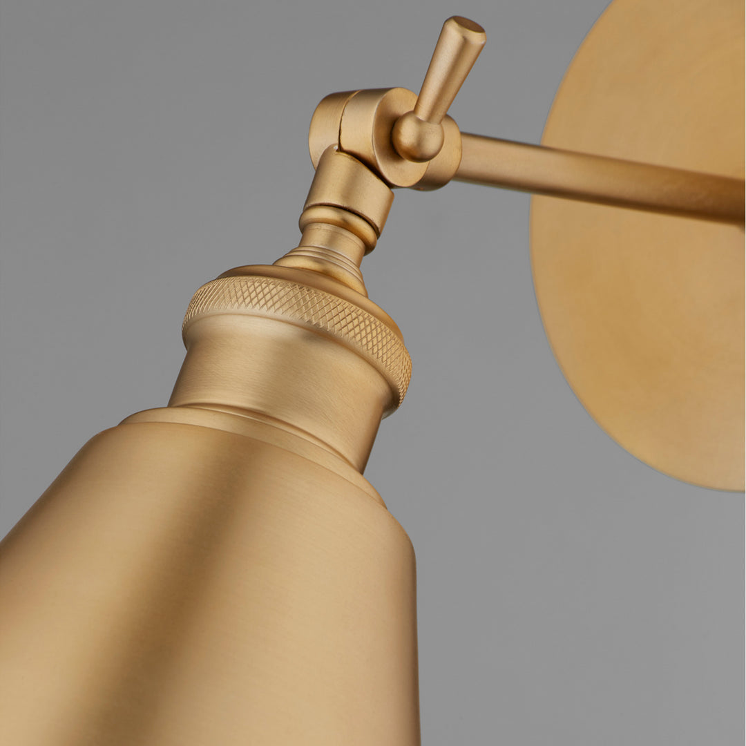 Quorum One Light Wall Mount