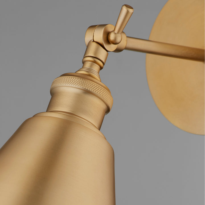 Quorum One Light Wall Mount
