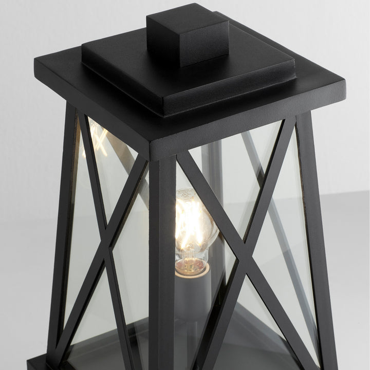 Quorum One Light Post Mount