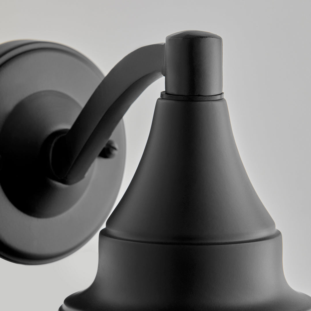 Quorum One Light Wall Mount