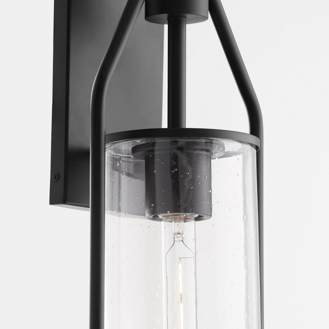 Quorum One Light Wall Lantern