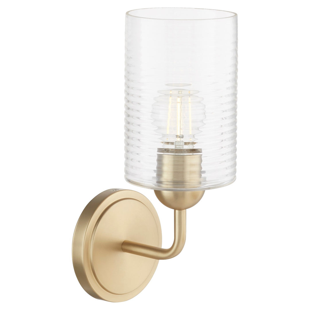 Quorum One Light Wall Mount