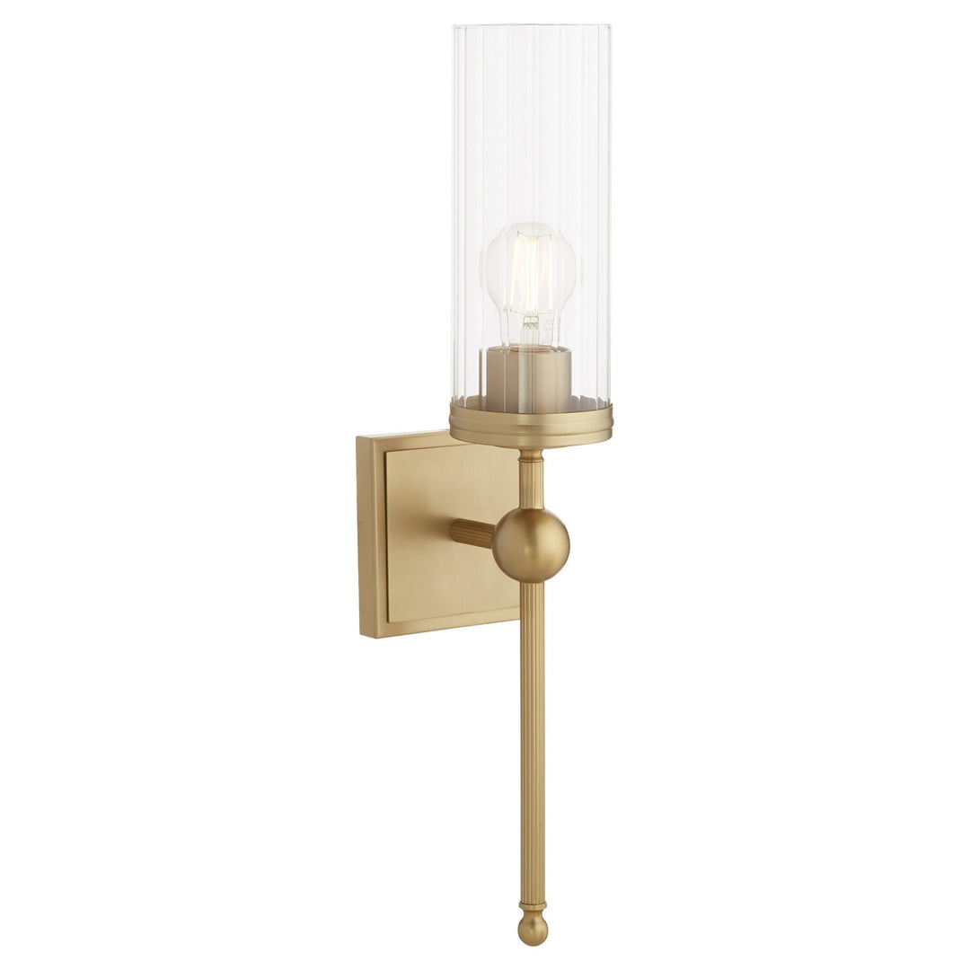 Quorum One Light Wall Mount