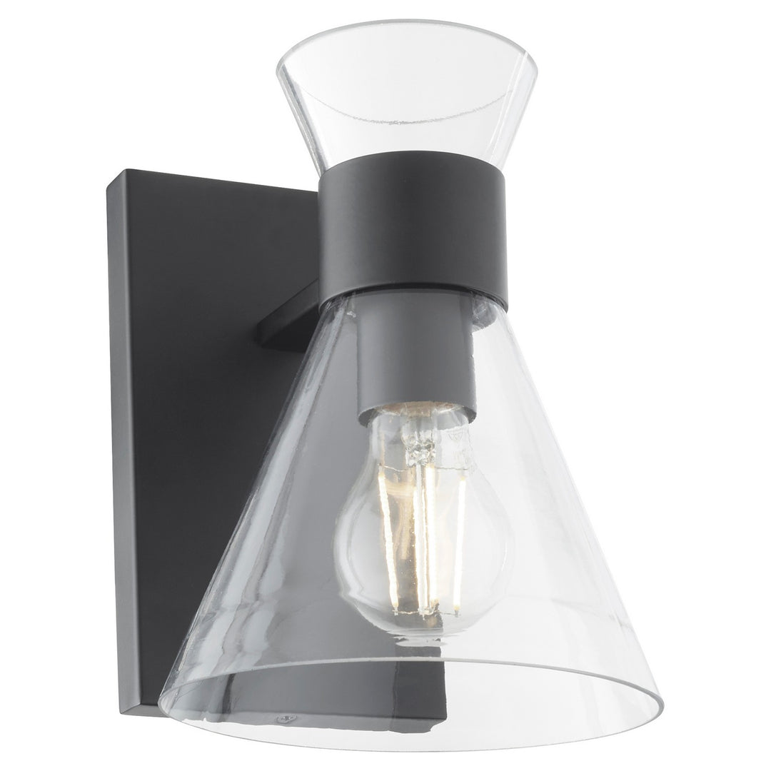 Quorum One Light Wall Mount