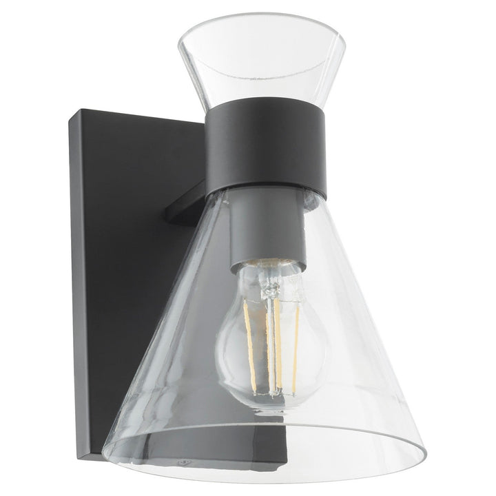 Quorum One Light Wall Mount
