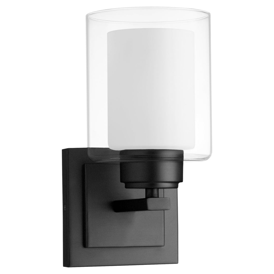 Quorum One Light Wall Mount
