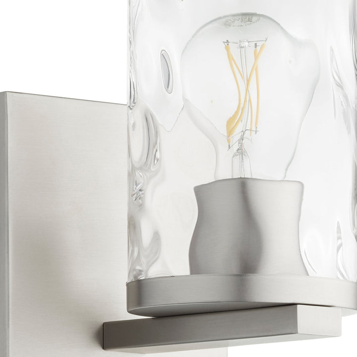 Quorum One Light Wall Mount