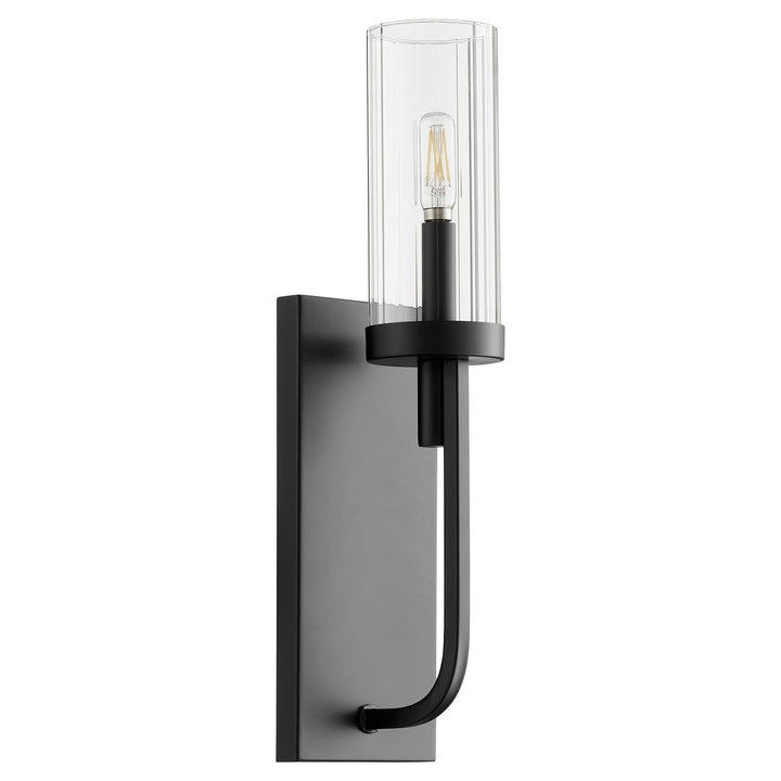 Quorum One Light Wall Mount