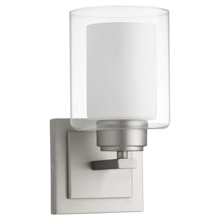 Quorum One Light Wall Mount