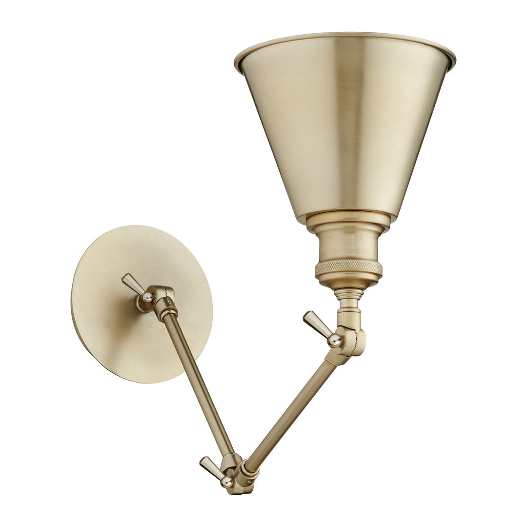 Quorum One Light Wall Mount