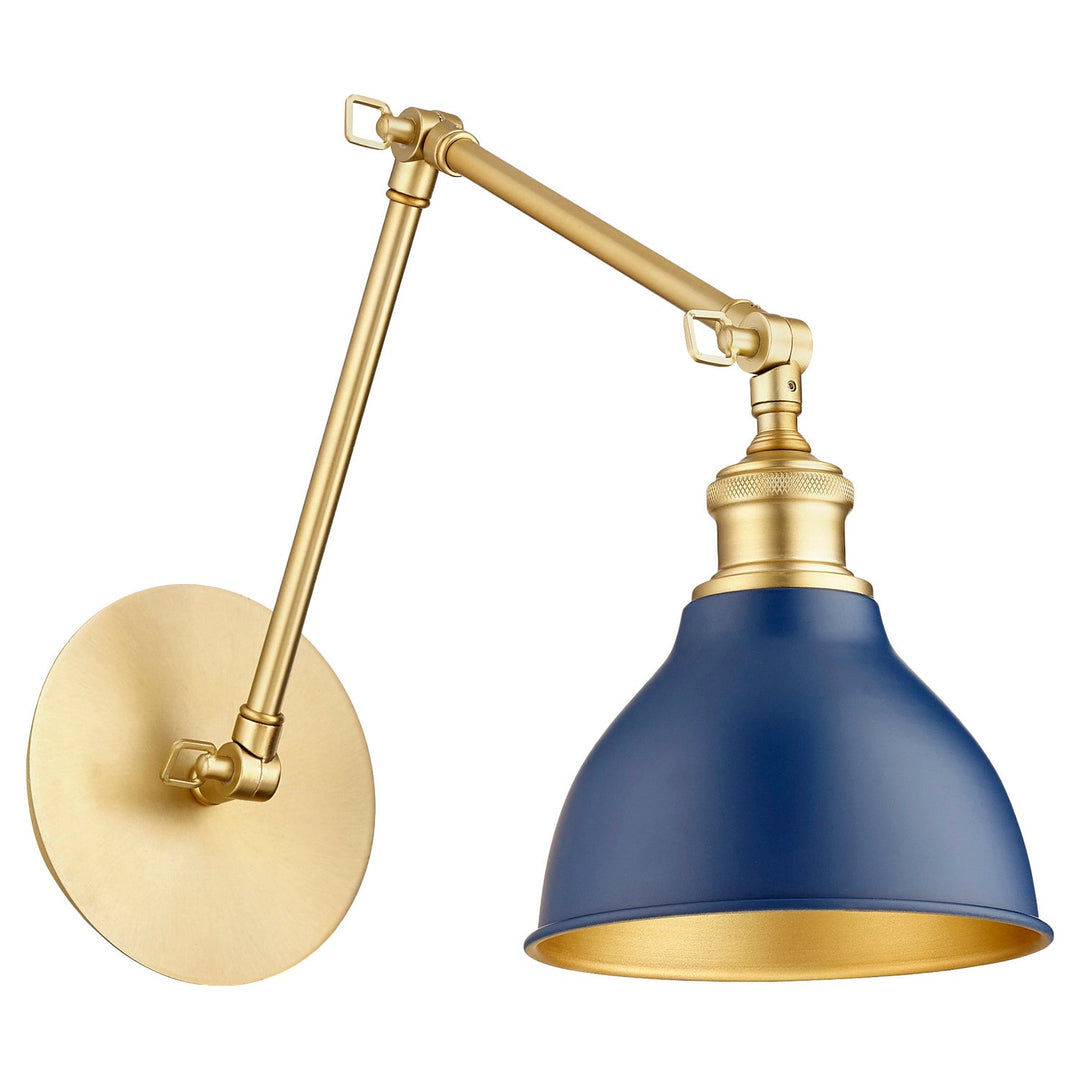 Quorum One Light Wall Mount