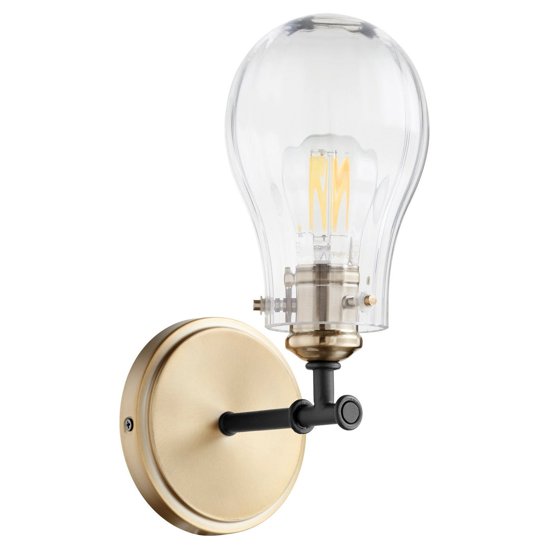 Quorum One Light Wall Mount