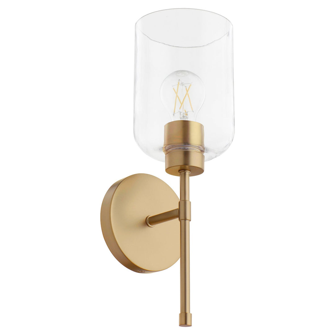 Quorum One Light Wall Mount